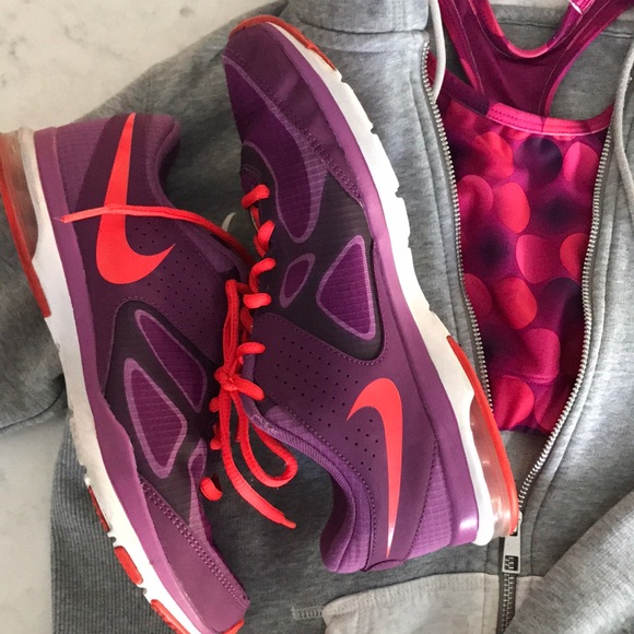 📍SOLD📍 - Picture 3 of 3